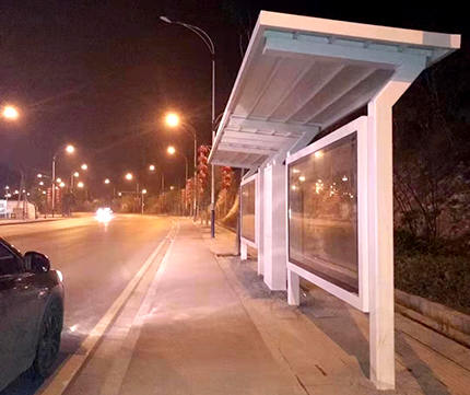 湖南吉首公交站臺(tái)候車(chē)亭安裝完成-圖片4